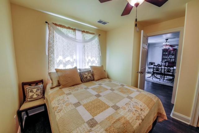 Historic Town Square Bungalow In Heart Of Brighton Atoka Buitenkant foto